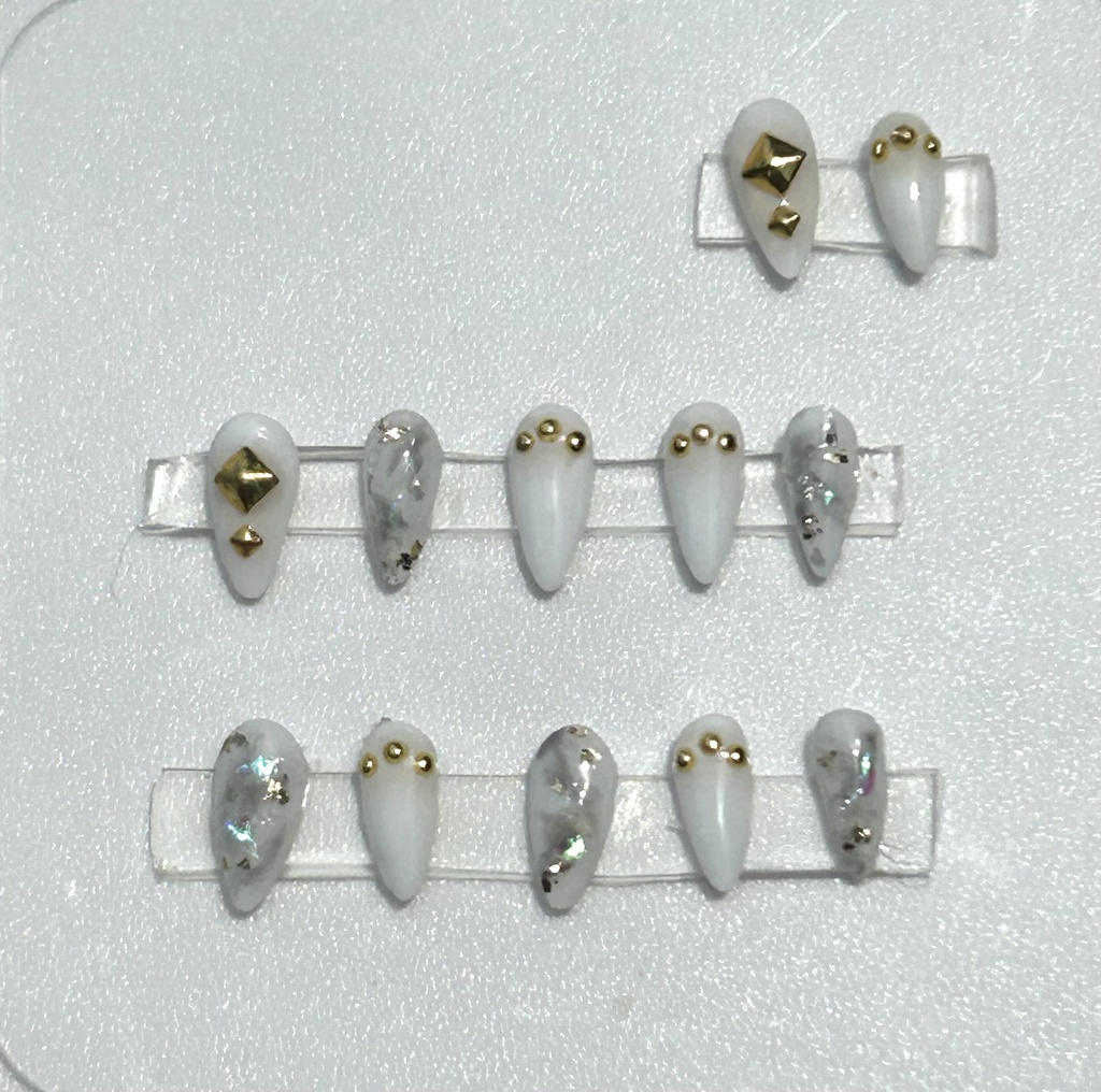 NO-6 匿名配送ドール用ネイルチップ スタッズ ニュアンス