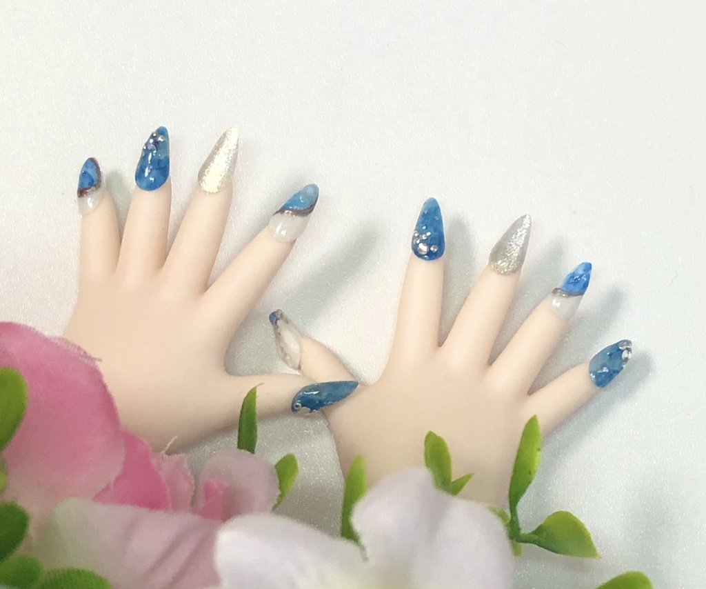 匿名発送 ドール用ブルーニュアンスネイルチップ - Doll-NAILなぎの木