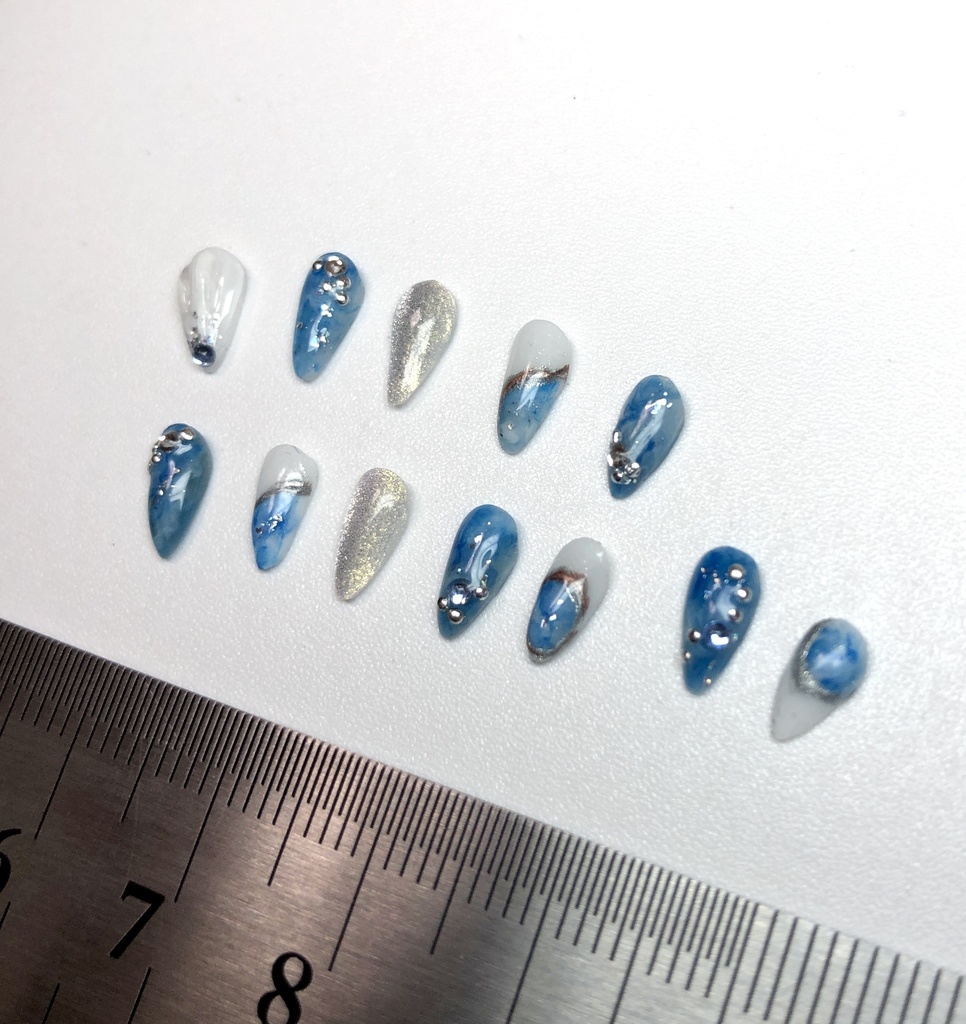 No-33 匿名発送 ドール用ブルーニュアンスネイルチップ