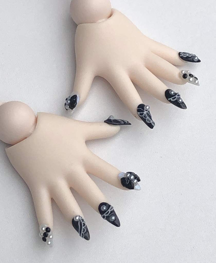 No-35 匿名発送 ドール用ネイルチップ レースリボン