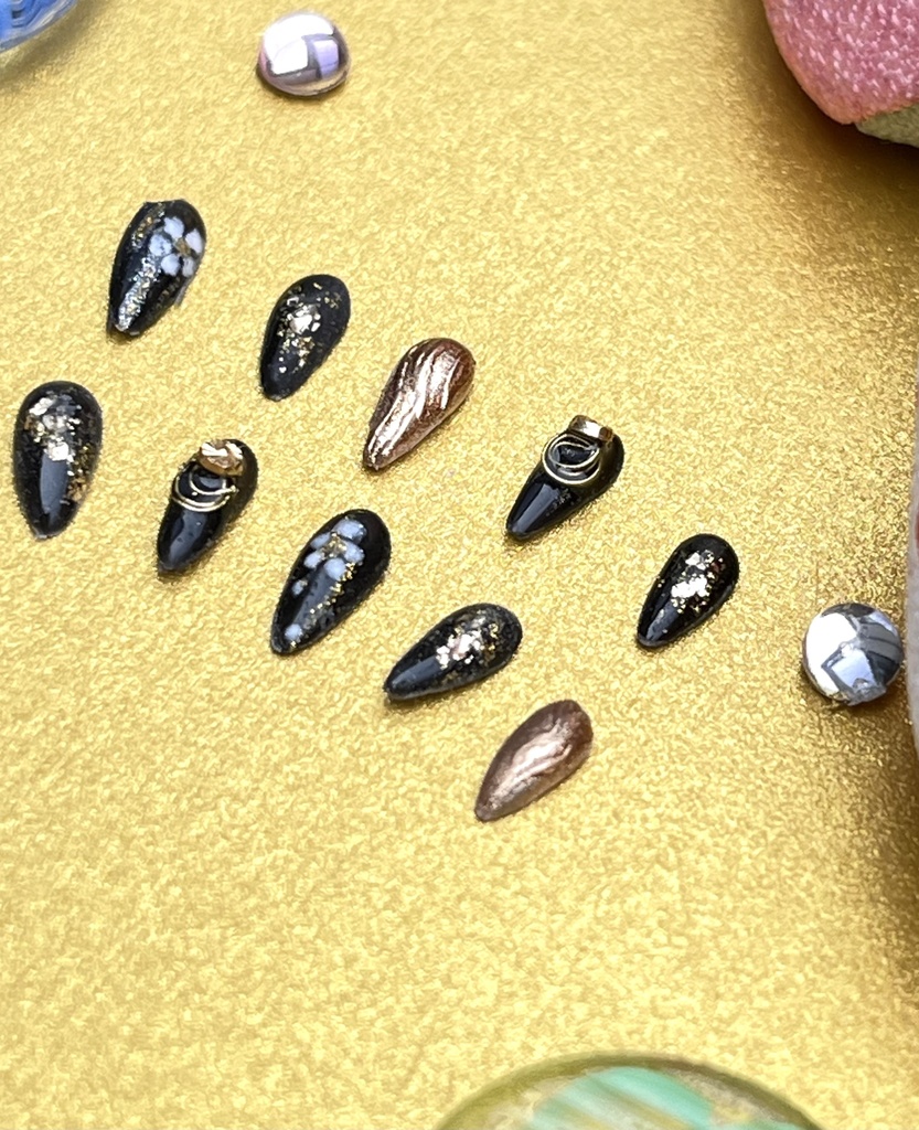 NO-38ドール用ネイルチップ 黒和風