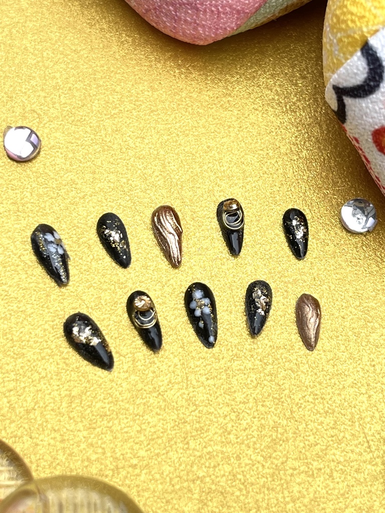 NO-38ドール用ネイルチップ 黒和風