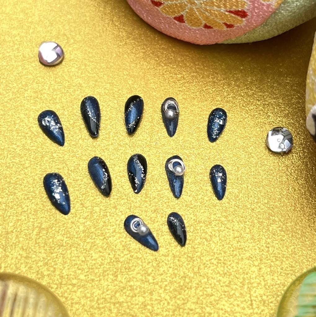 NO-39ドール用ネイルチップ 紺×黒和風