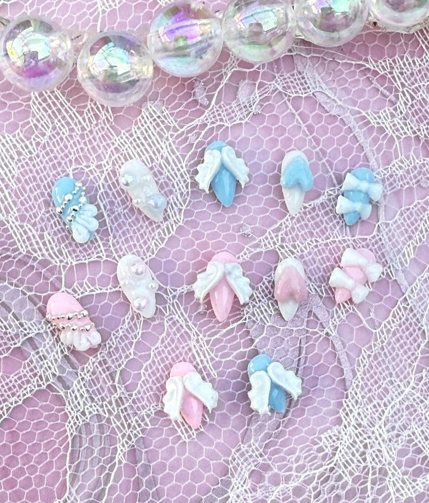 NO-40匿名発送ドール用ネイルチップ ピンク&ブルー羽根