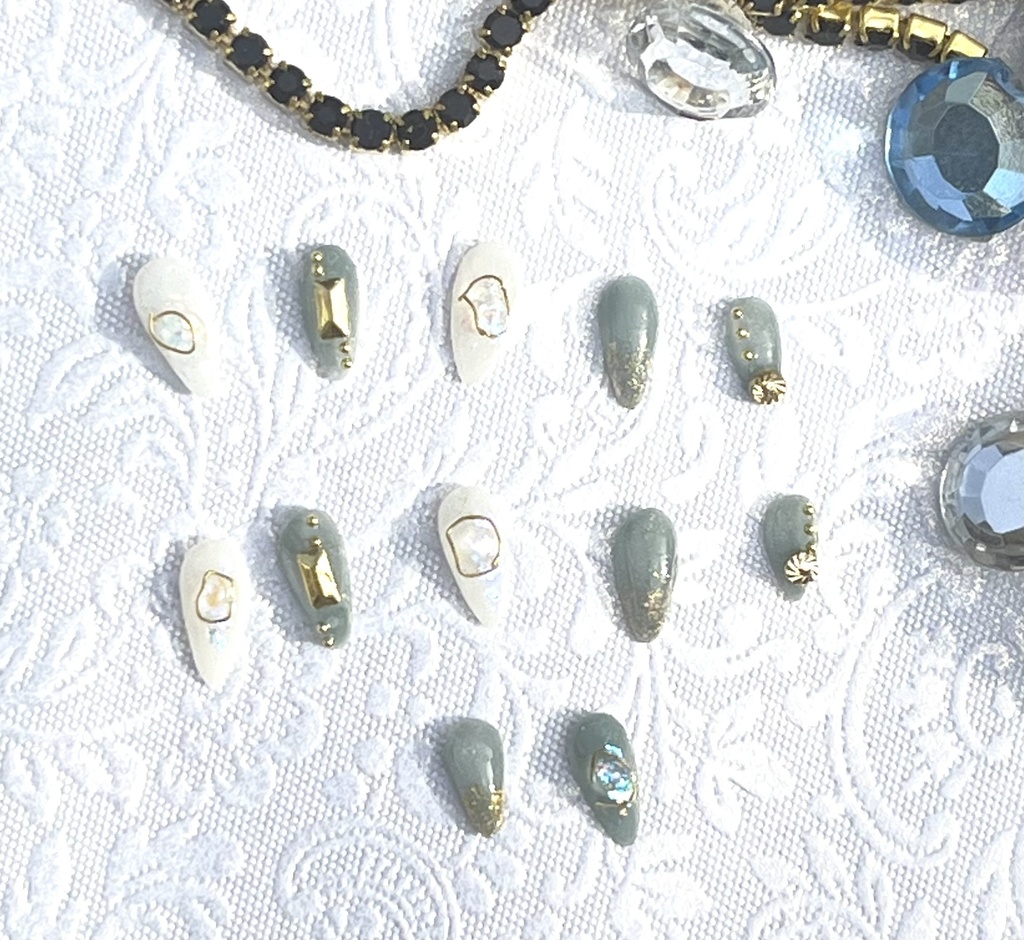 NO-41匿名発送ドール用ネイルチップ グリーン×ホワイト