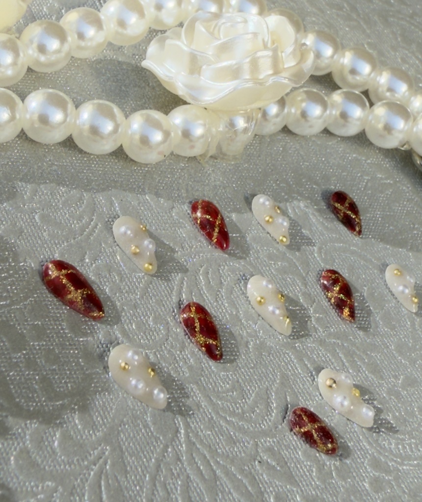 NO-43匿名発送ドール用ネイルチップ 赤チェック×ベージュ