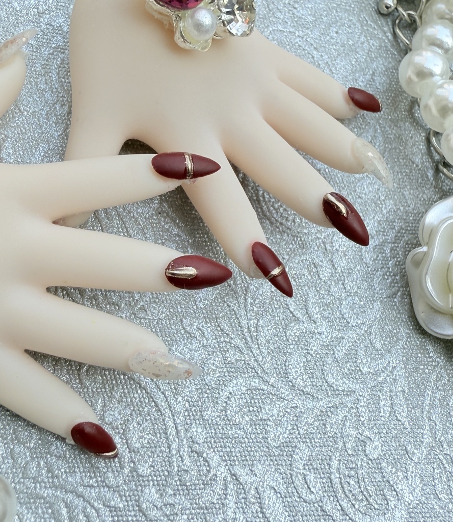 NO-46ドールネイルチップ ボルドー×ゴールドラメ