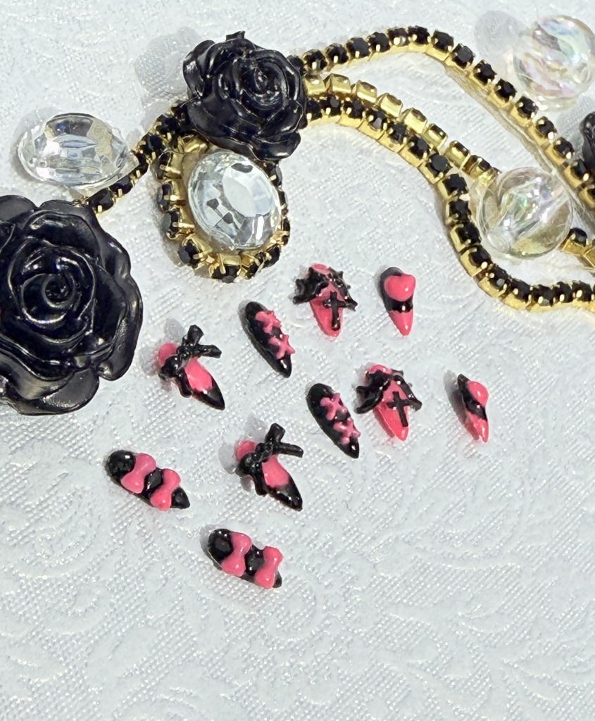 NO-47匿名発送ドールネイルチップ 小悪魔ピンク×ブラック