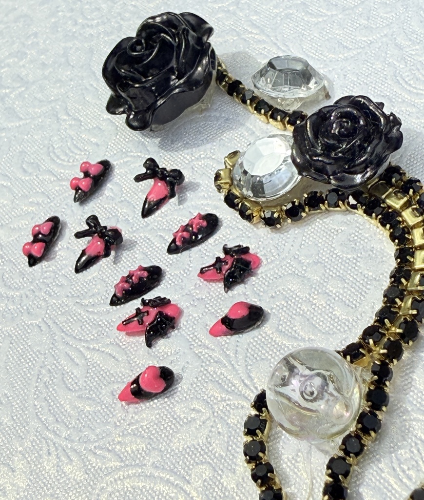 NO-47匿名発送ドールネイルチップ 小悪魔ピンク×ブラック