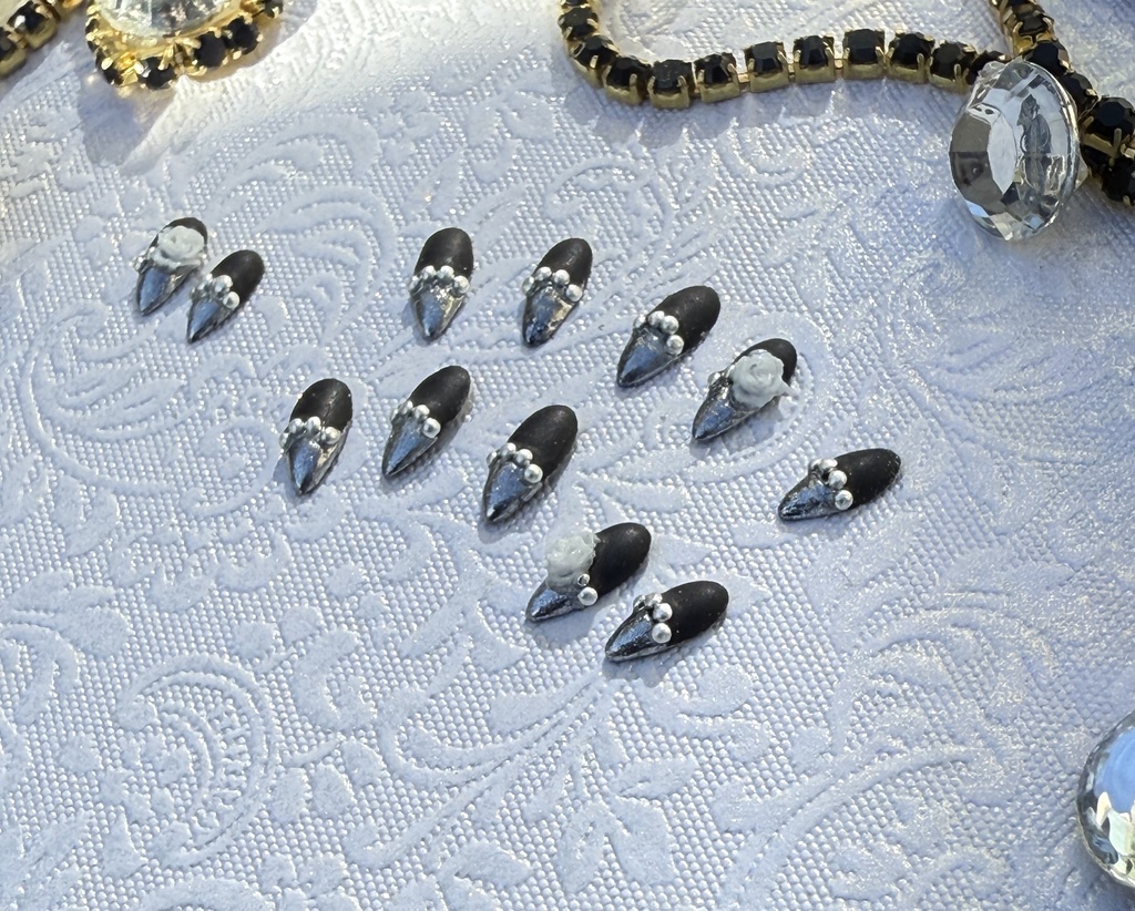 NO-49ドールネイル マットブラック×メタル