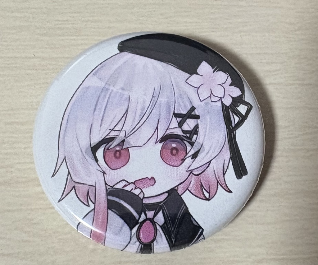 桜羽エマ　[魔法少女ノ魔女裁判] まのさば　缶バッジ