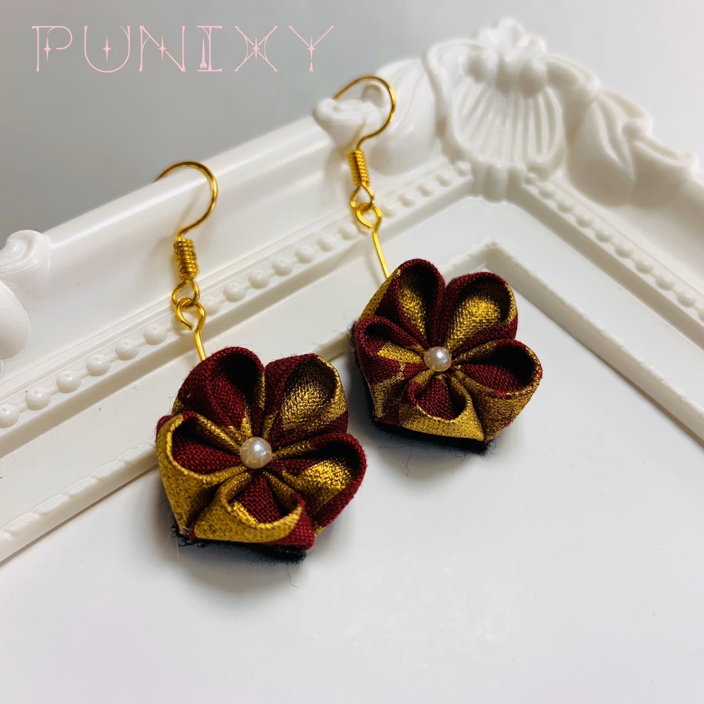 つまみ細工☆ピアス