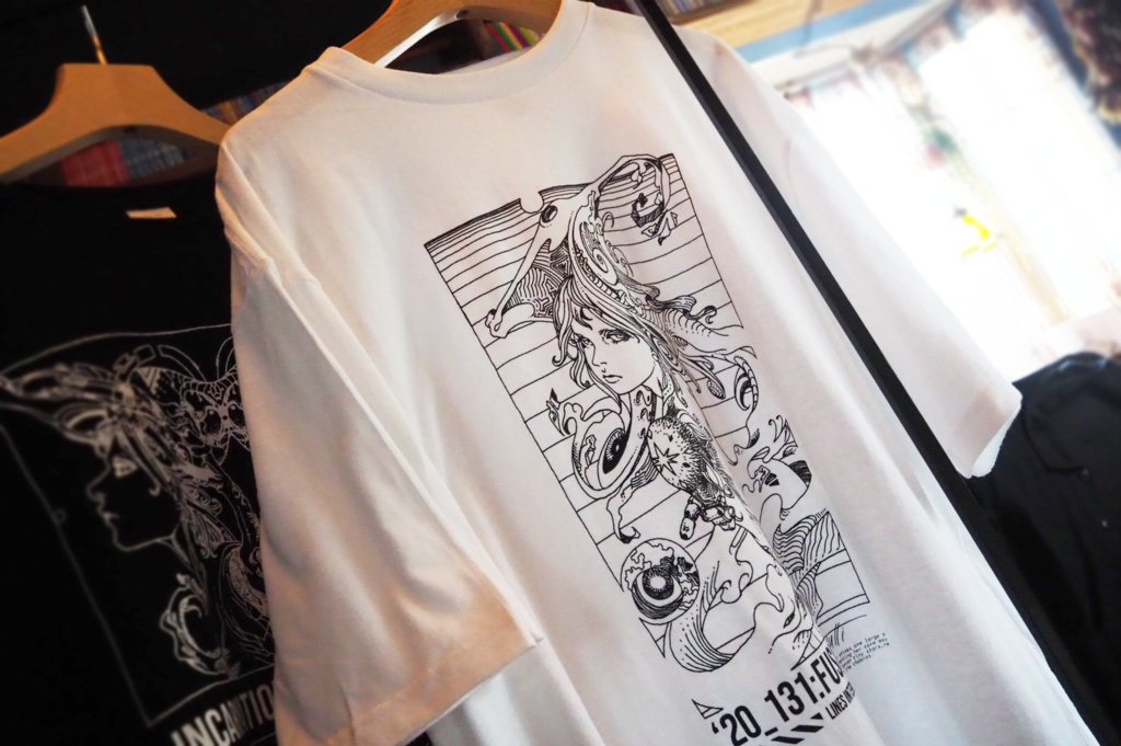 FUSION WHITE Unisex T-Shirt