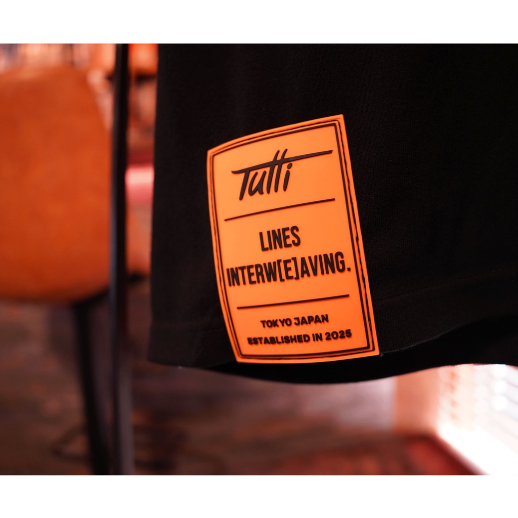 "Frühling" Contra Weaved Rubber Tag Shirt Black