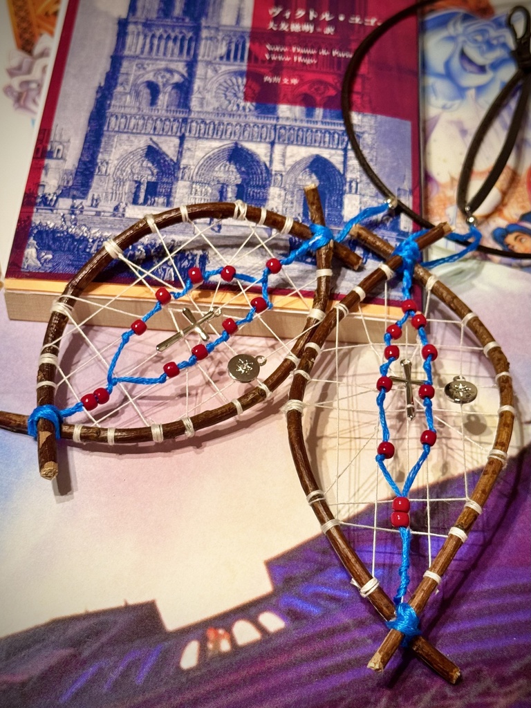 エスメラルダネックレス