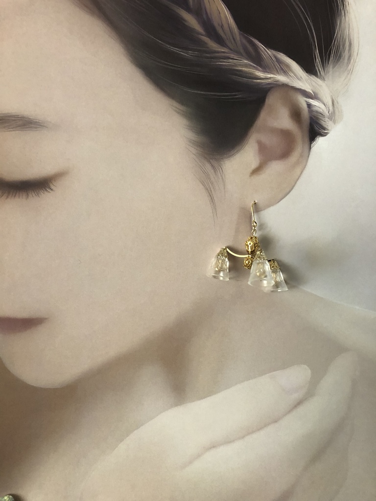 3灯シャンデリアピアス