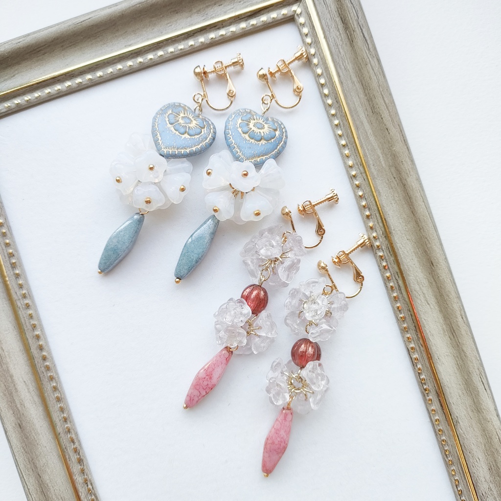 花束イヤリング・ピアス