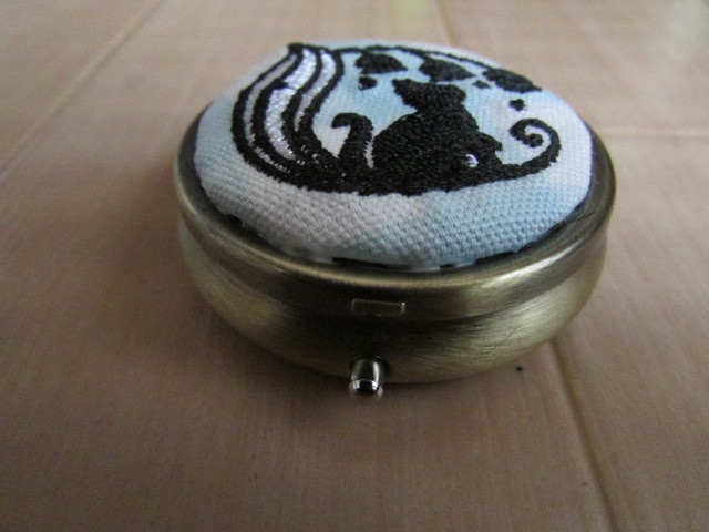 ピルケース丸型