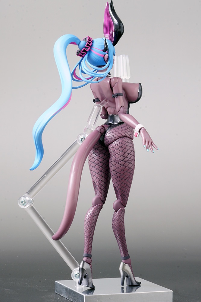 1/12可動伊吹童子バニー