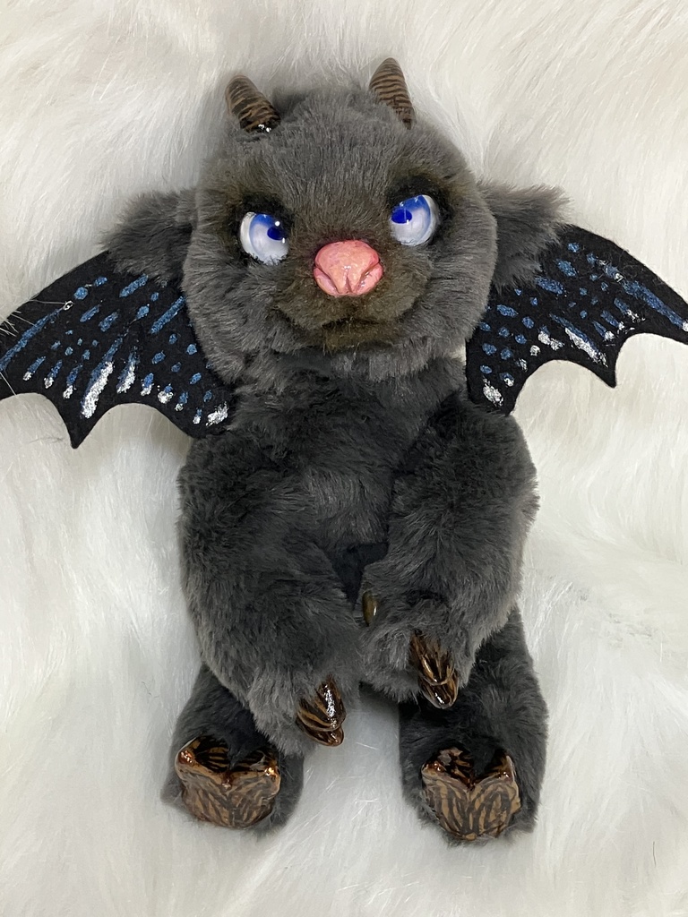 【送料無料】使い魔【アートドール】