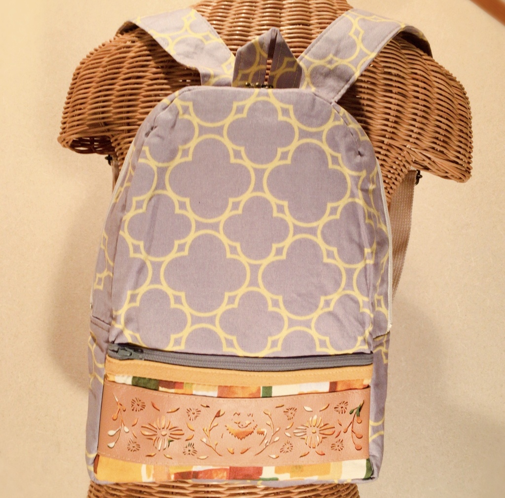 狸の北欧風 ミニリュック