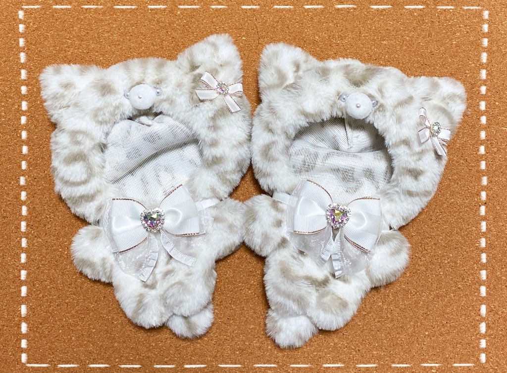 プライズサイズ   ねこさん🐱ホワイトレオパード