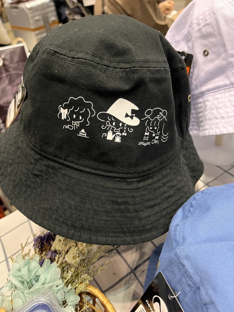 3WITCHES COFFEE BREAK BUCKET HAT