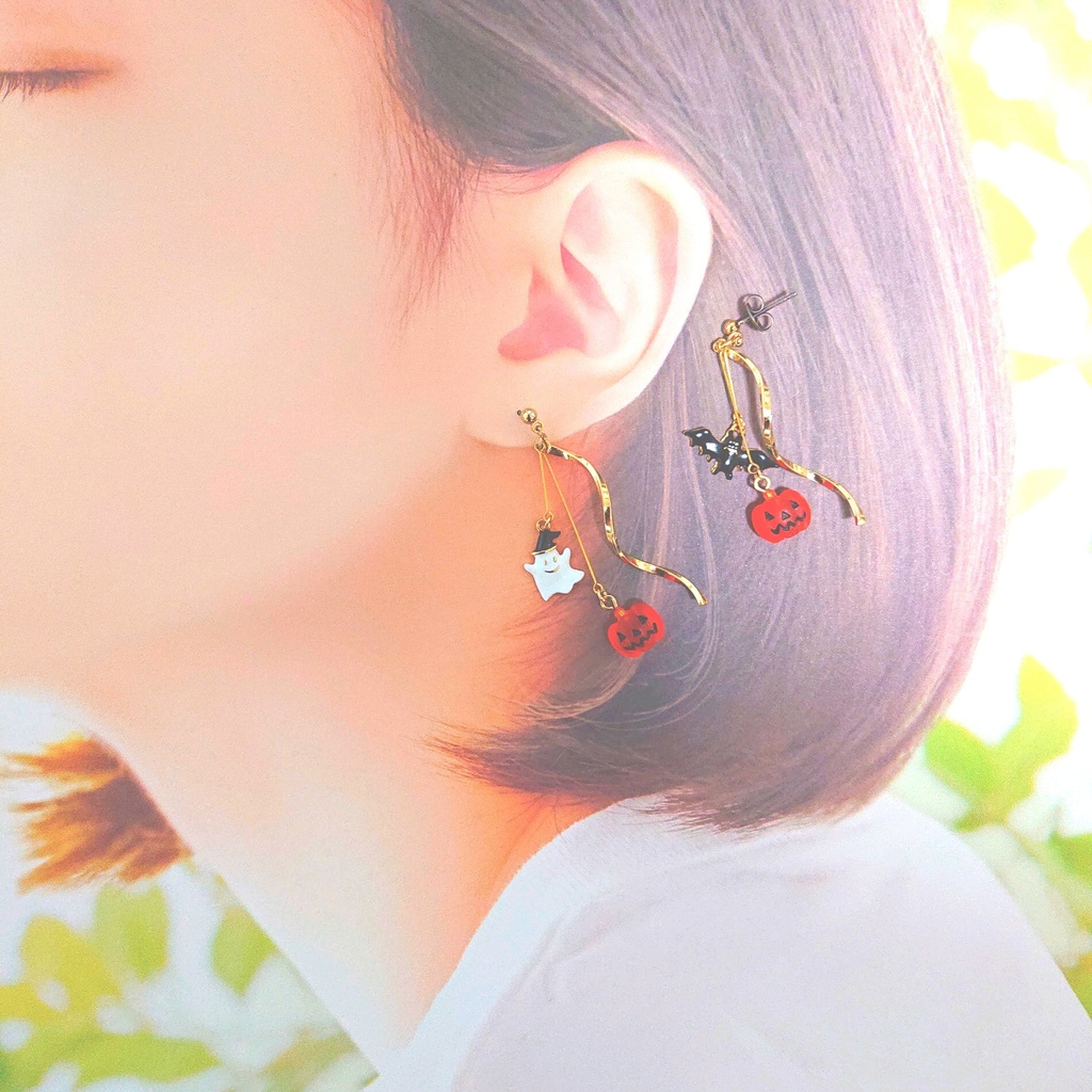 ハロウィンピアス★ユラユラ可愛い秋ピアス