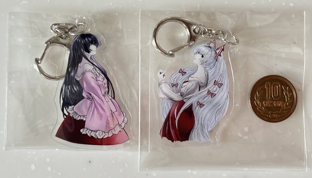 てるもこアクキー