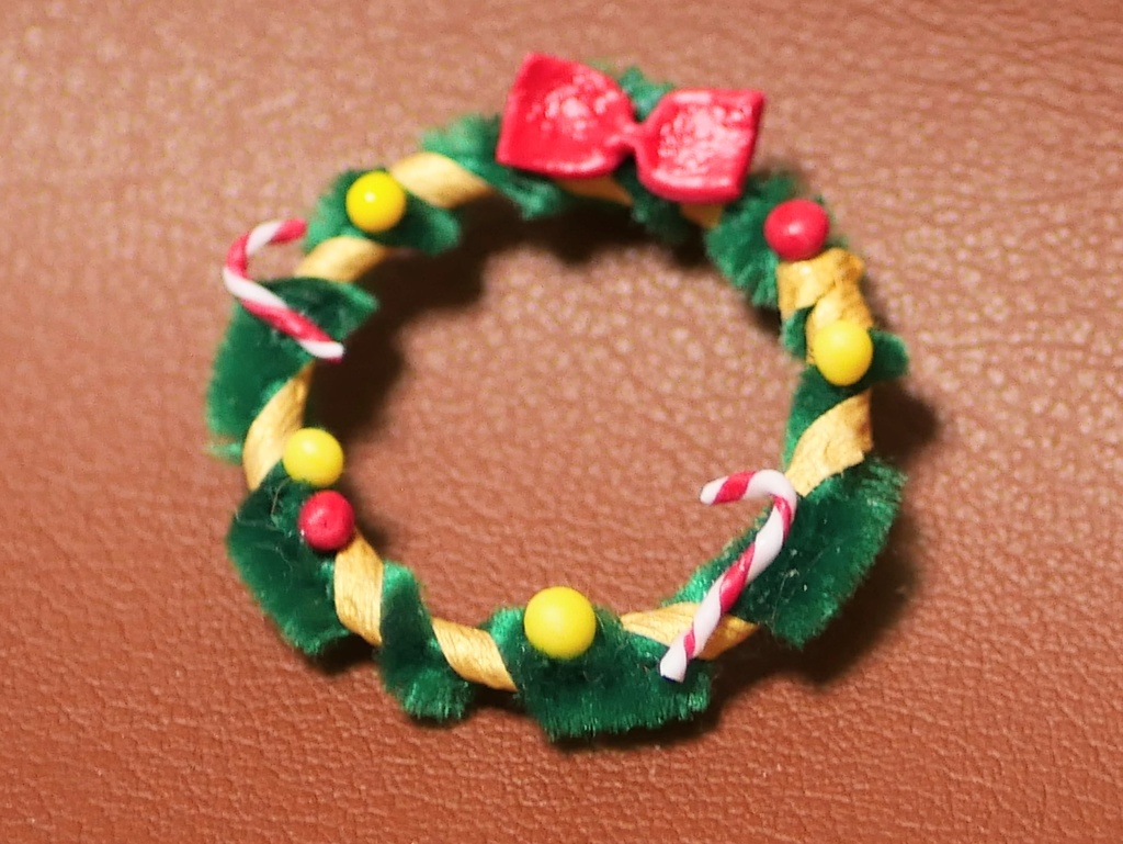 ミニチュアクリスマスリース