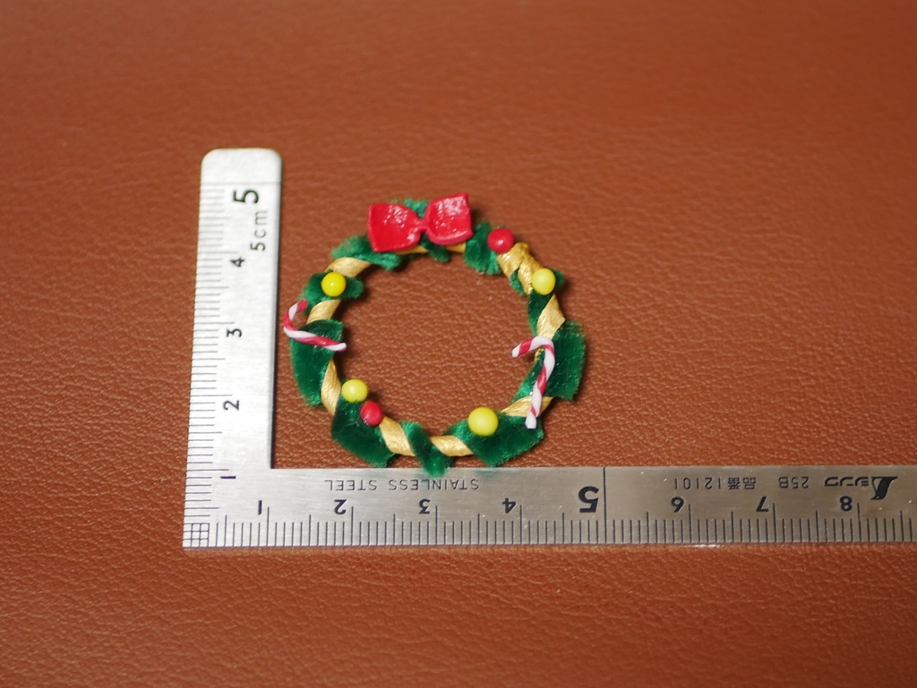 ミニチュアクリスマスリース