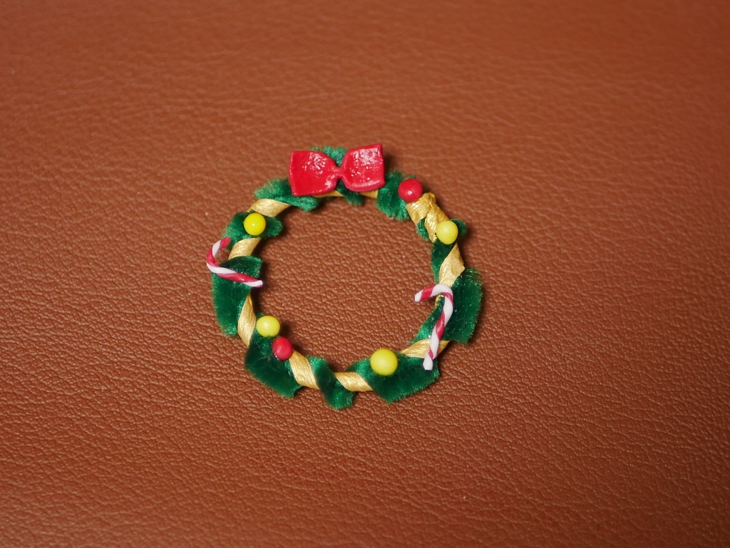 ミニチュアクリスマスリース