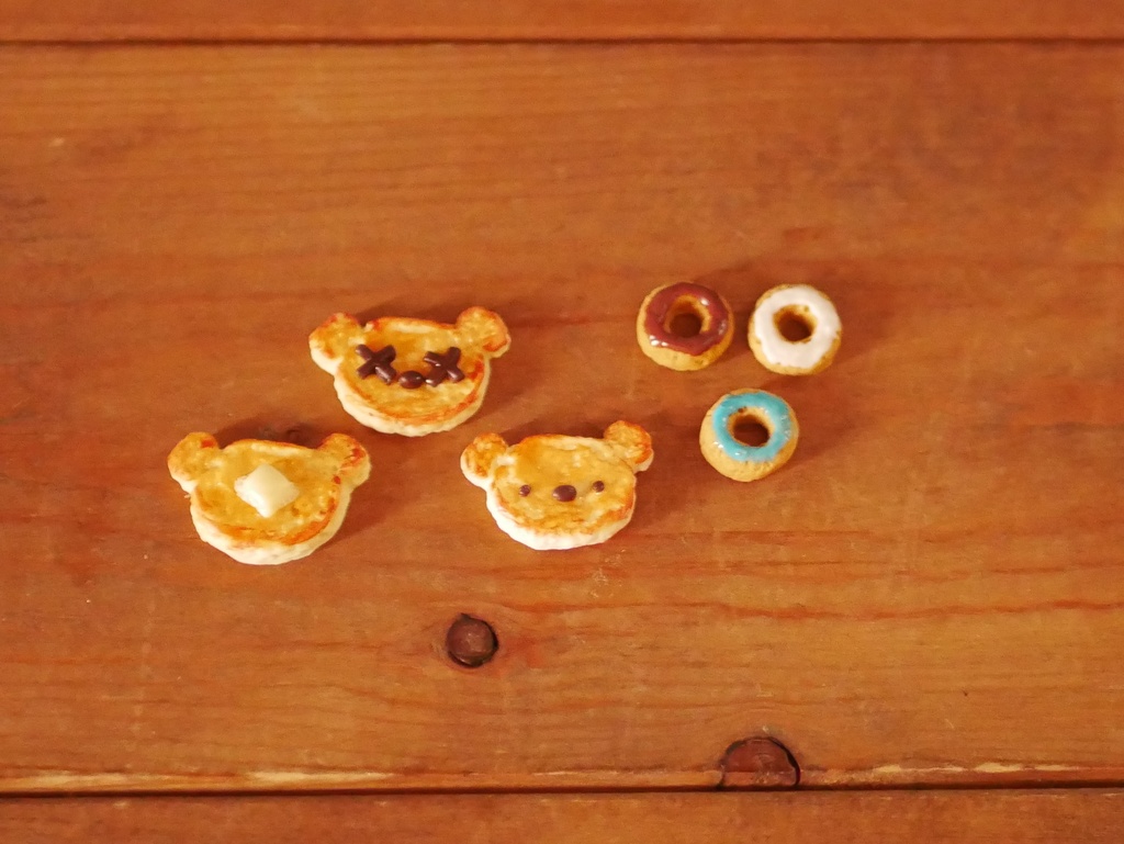 ミニチュアくまのパンケーキとドーナツセット