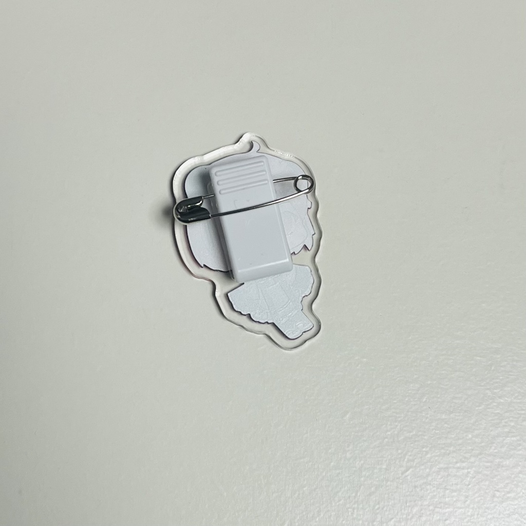 【非公式】げまじょパンダアクリルクリップバッジ