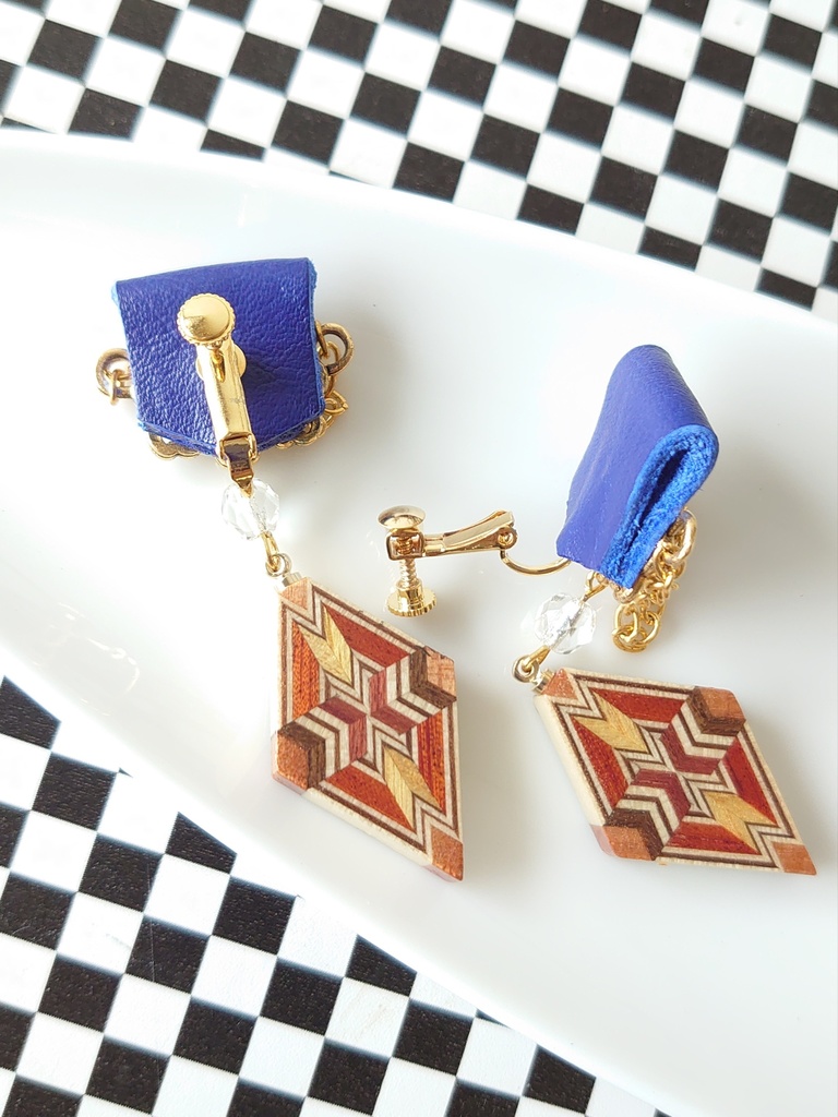 章飾イヤリング‐金