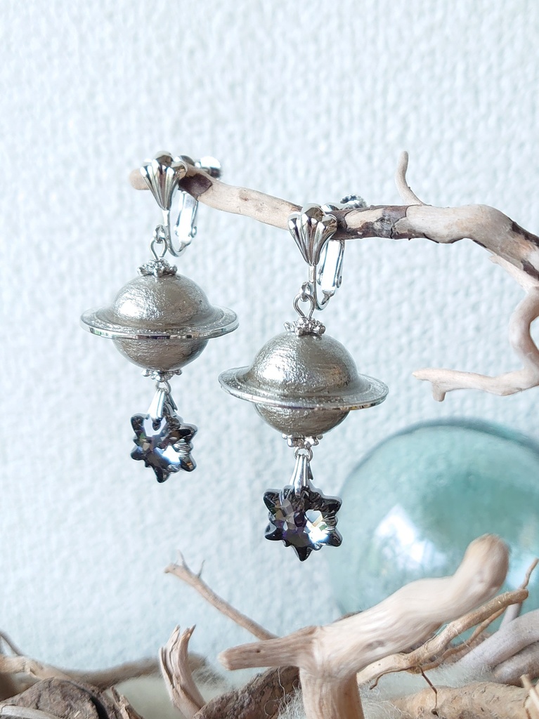 フォストプラネテスイヤリング (silver)