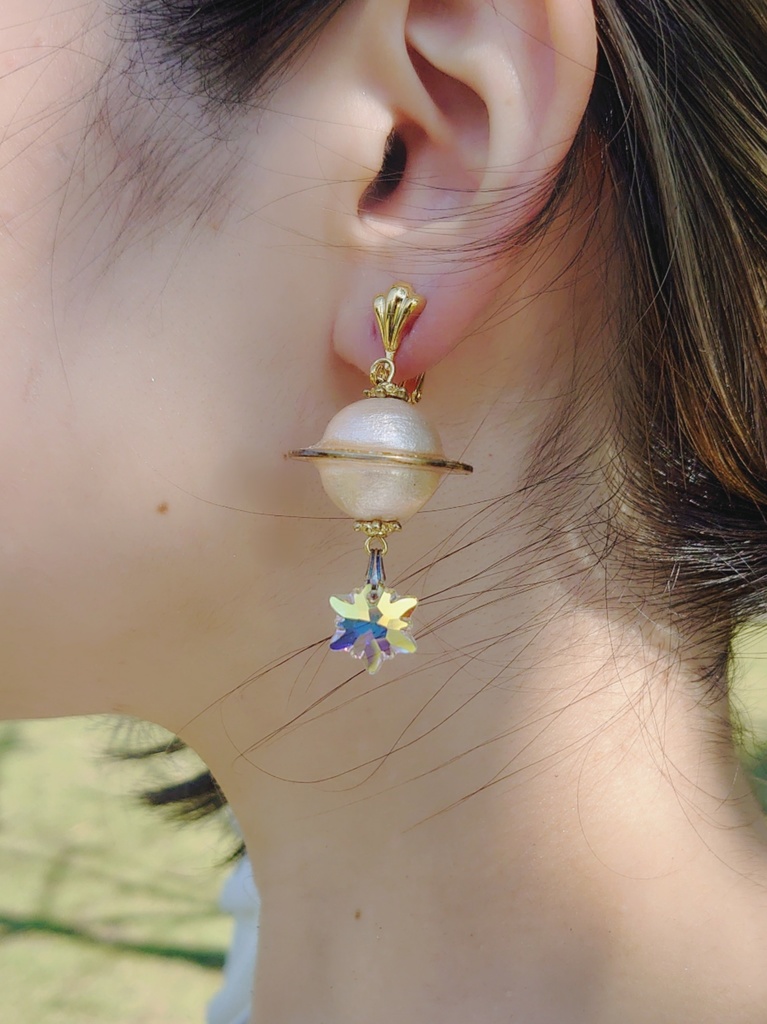 フォストプラネテスイヤリング(gold)