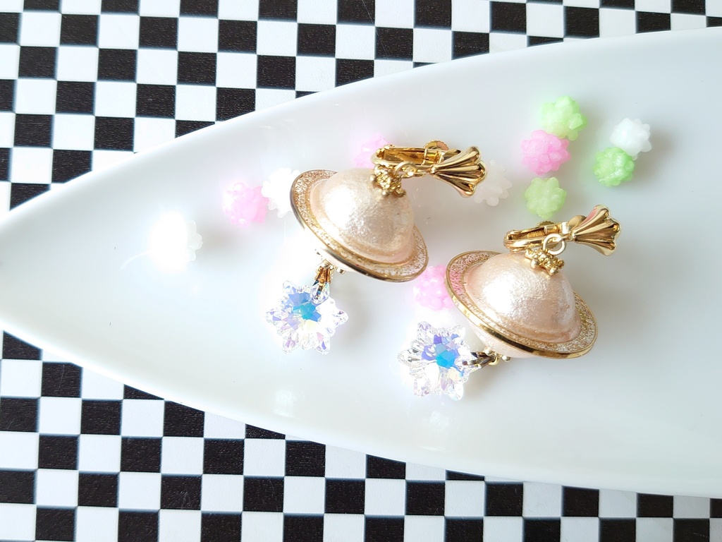 フォストプラネテスイヤリング(gold)