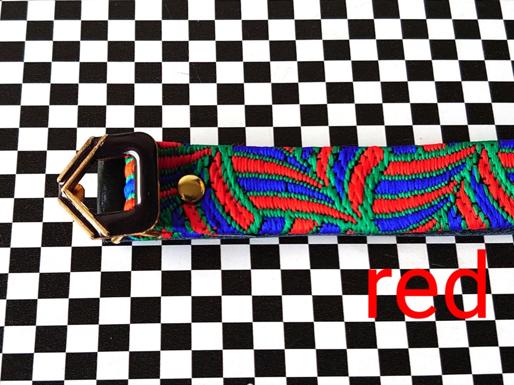 Xバックルブレスレット