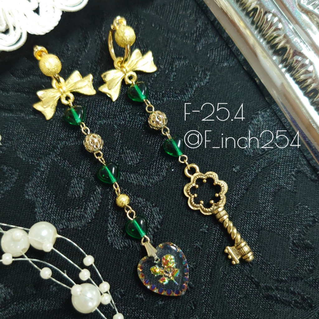 秘密の鍵イヤリング💚Secret Garden Rose