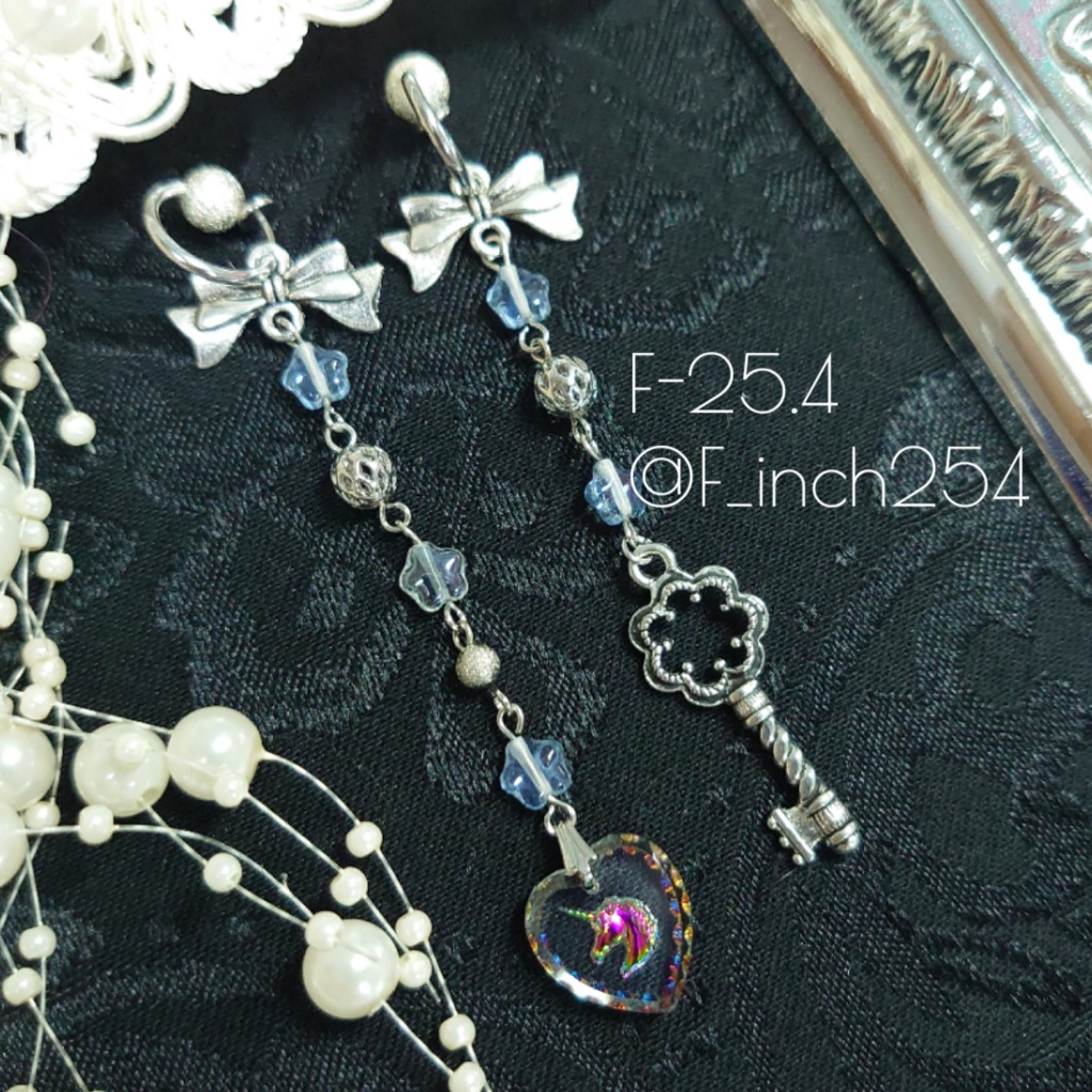 「秘密の鍵イヤリング 💙My Dream Unicorn 」