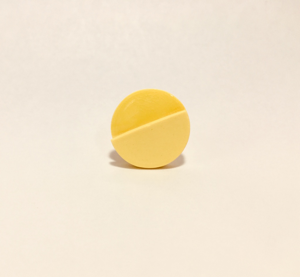 たくあんマグネットピアス(片耳)