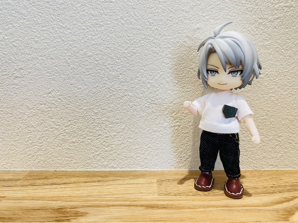 レザーポケットTシャツ