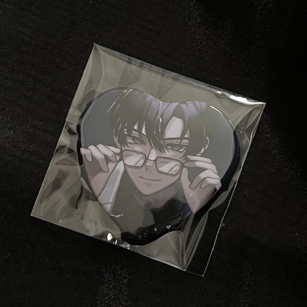 恋と深空 レイ缶バッジ