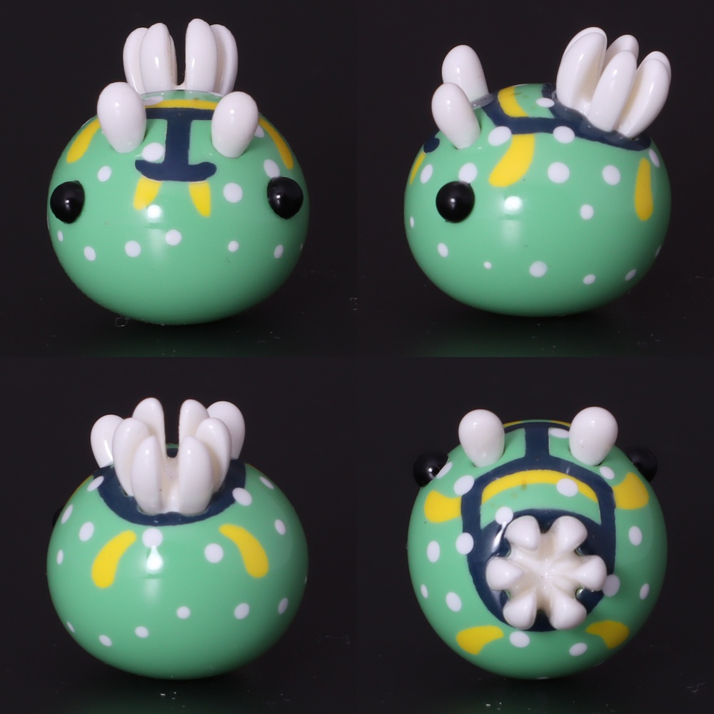 うみうすし ストラップ シモフリカメサンウミウシ