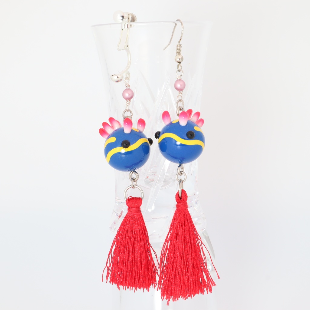 うみうすし イヤリング/ピアス アオウミウシ タッセル