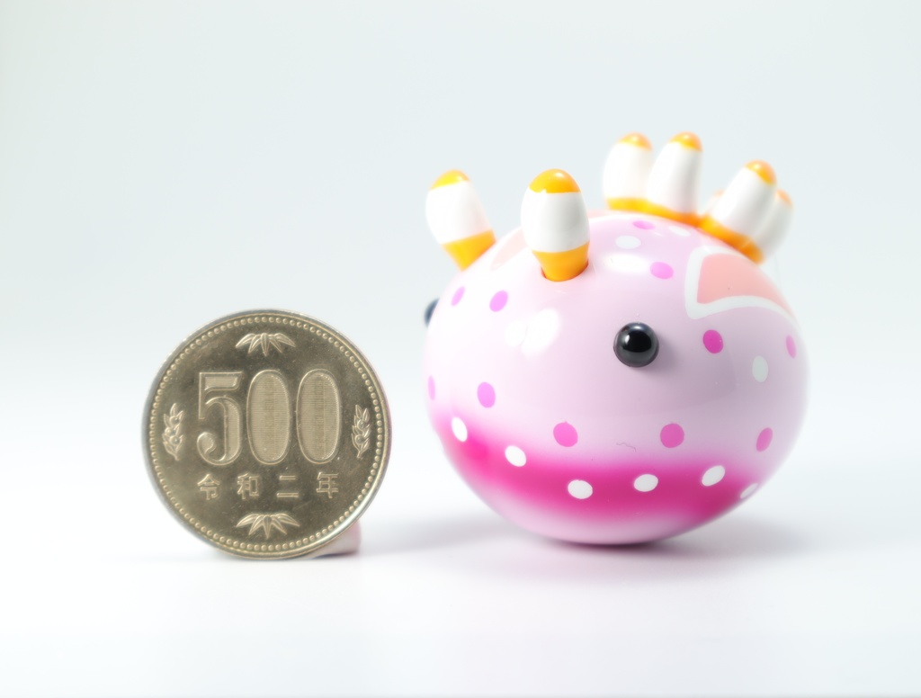 イチゴミルクウミウシ 中サイズフィギュア【うみうすし】