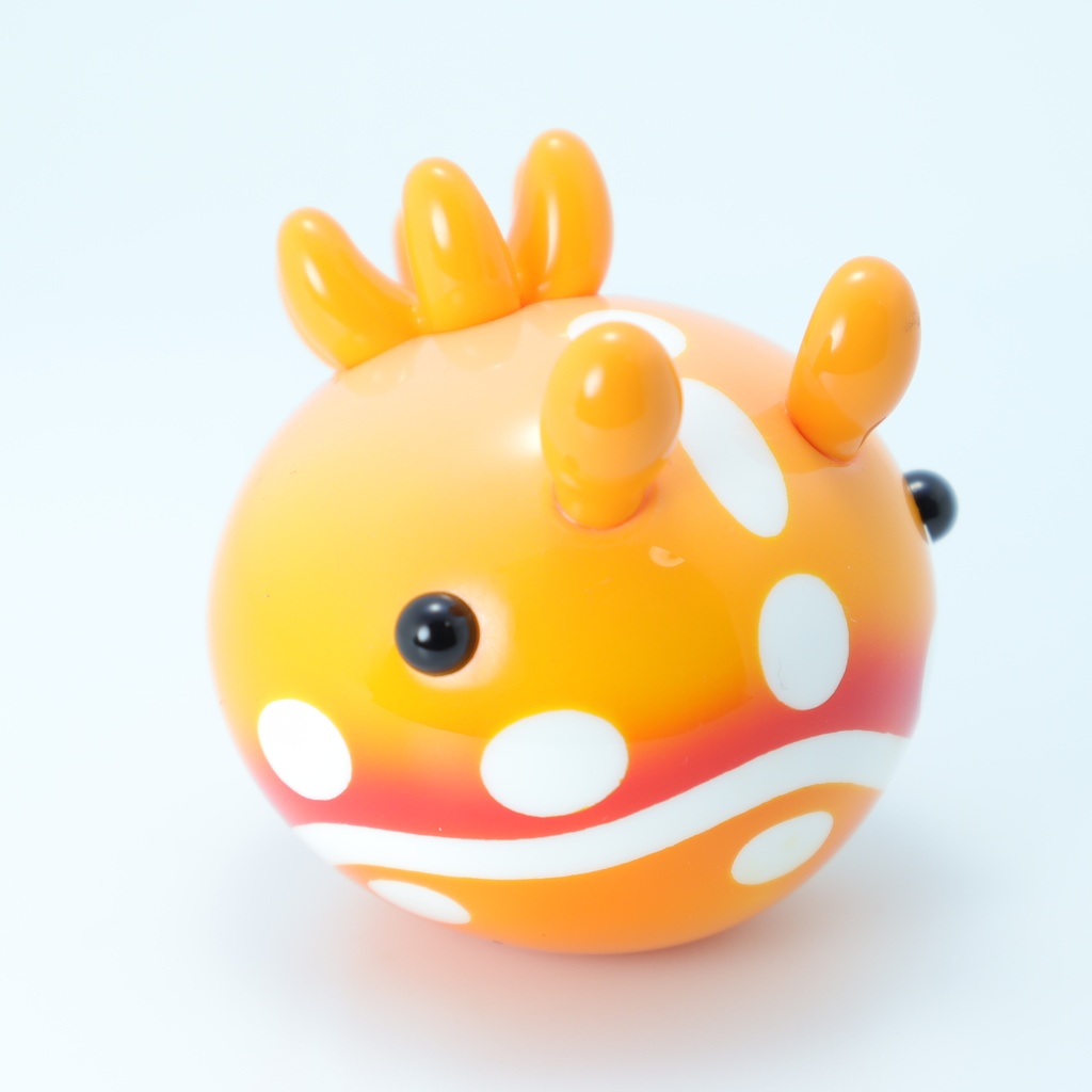 チギレユキイロウミウシ 中サイズフィギュア【うみうすし】