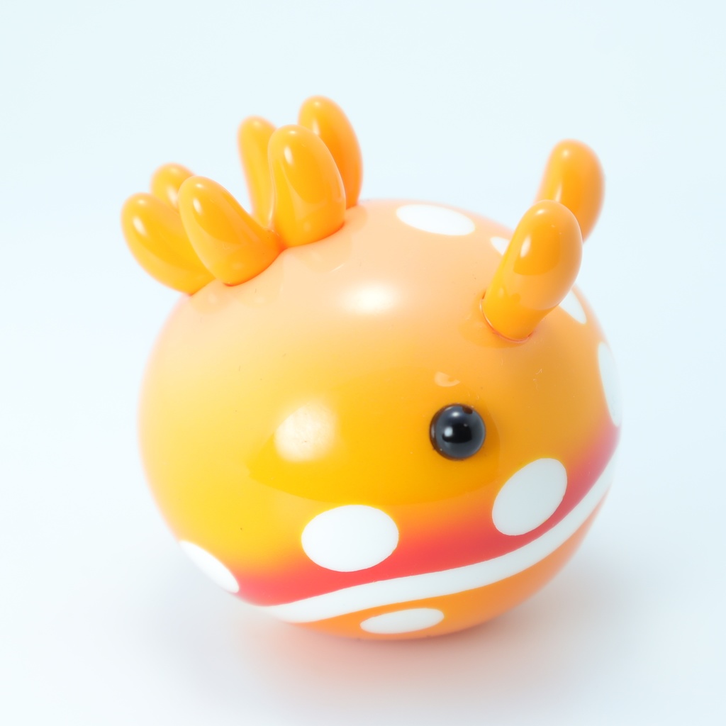 チギレユキイロウミウシ 中サイズフィギュア【うみうすし】