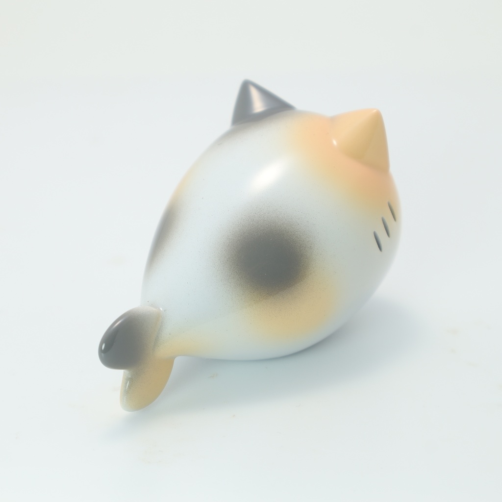 三毛ネコバンニャスピス レジンフィギュア【ネコバンニャスピス】